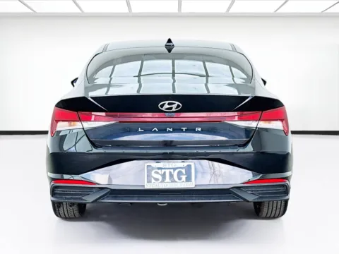 More photos of 2023 Hyundai Elantra SEL at STG Bellflower, CA