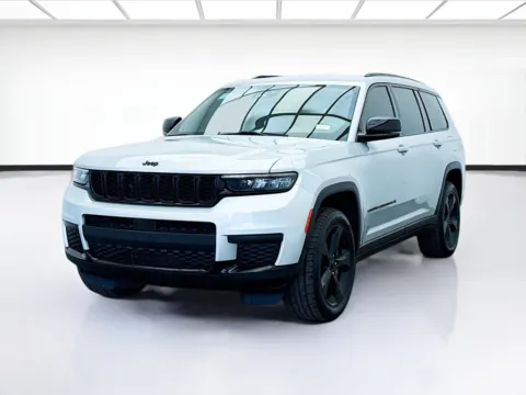 Silver 2023 Jeep Grand Cherokee L Altitude for sale in Bellflower, CA