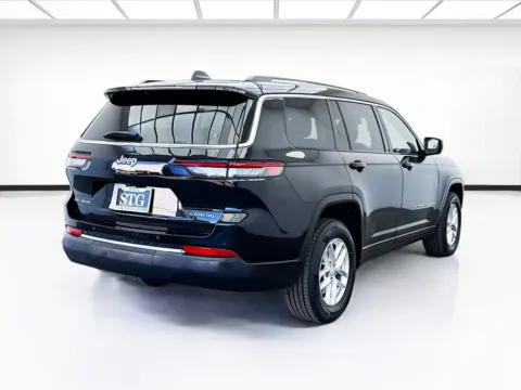 More photos of 2022 Jeep Grand Cherokee L Laredo at STG Bellflower, CA