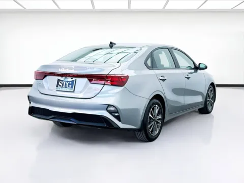 More photos of 2023 Kia Forte LXS at STG Bellflower, CA