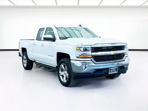 Another view of 2017 Chevrolet Silverado 1500 LT LT1 for sale in Bellflower, CA at STG Bellflower