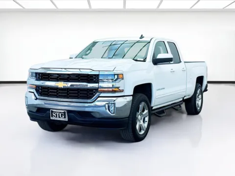 White 2017 Chevrolet Silverado 1500 LT LT1 for sale in Bellflower, CA