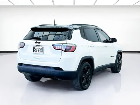 More photos of 2019 Jeep Compass Altitude at STG Bellflower, CA