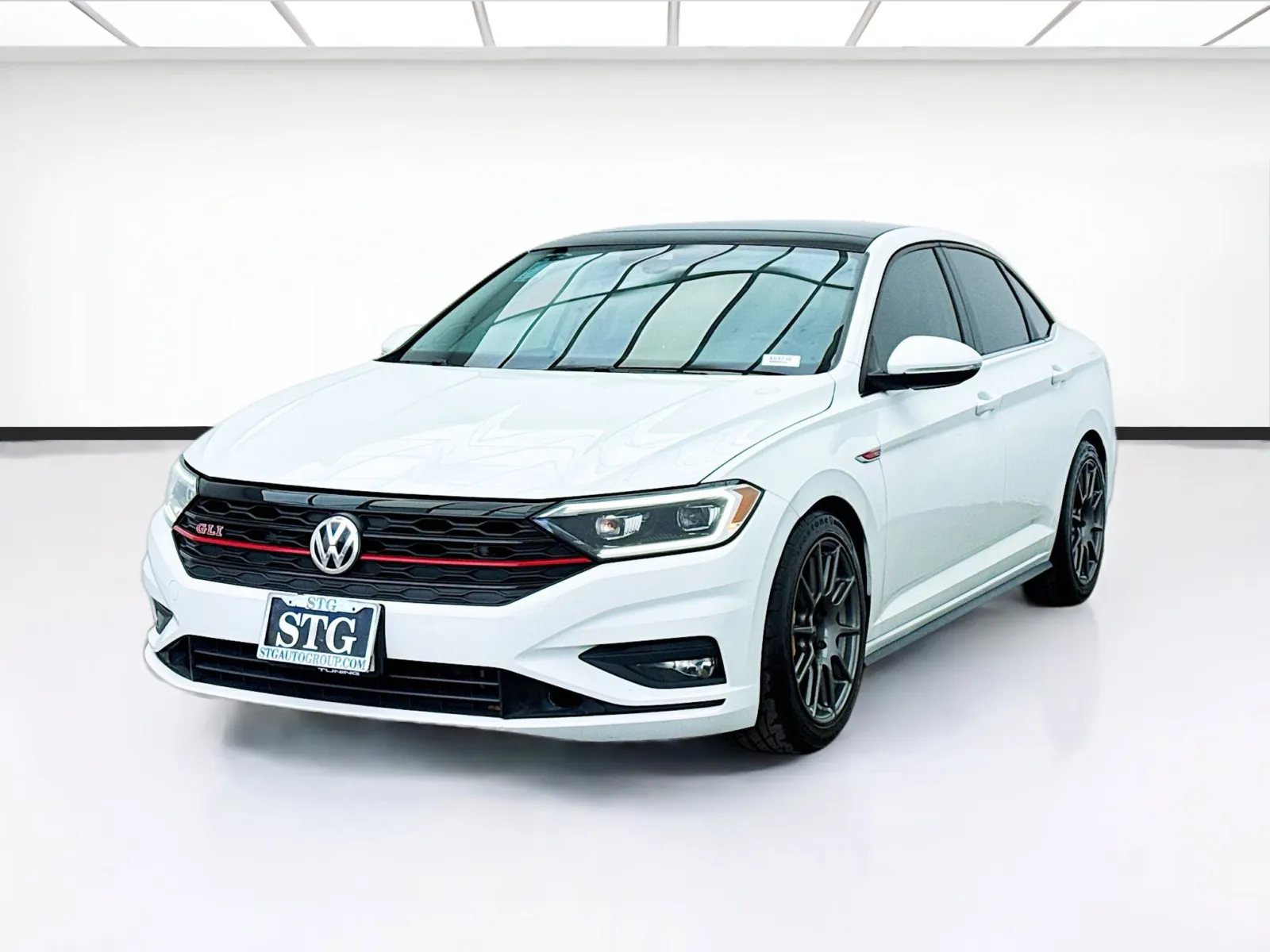 White 2020 Volkswagen Jetta SEL Premium for sale in Bellflower, CA