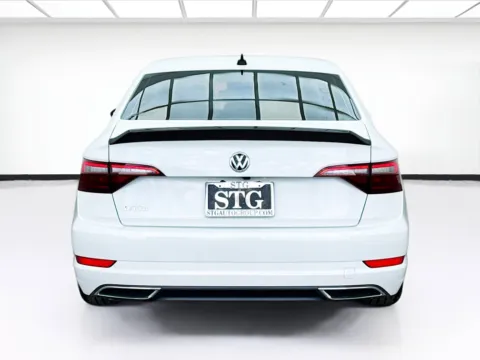 More photos of 2020 Volkswagen Jetta SEL Premium at STG Bellflower, CA