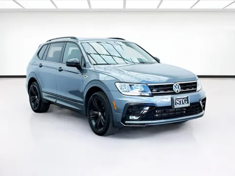 Another view of 2019 Volkswagen Tiguan 2.0T SEL R-Line for sale in Bellflower, CA at STG Bellflower