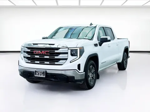 White 2023 GMC Sierra 1500 SLE for sale in Bellflower, CA