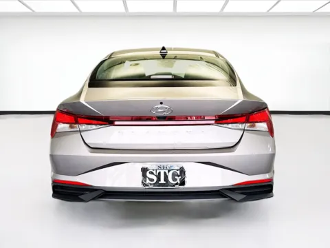 More photos of 2023 Hyundai Elantra SEL at STG Bellflower, CA