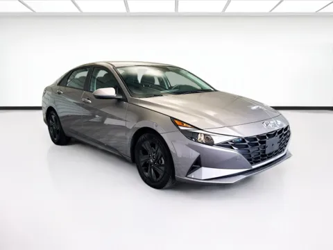 Another view of 2023 Hyundai Elantra SEL for sale in Bellflower, CA at STG Bellflower