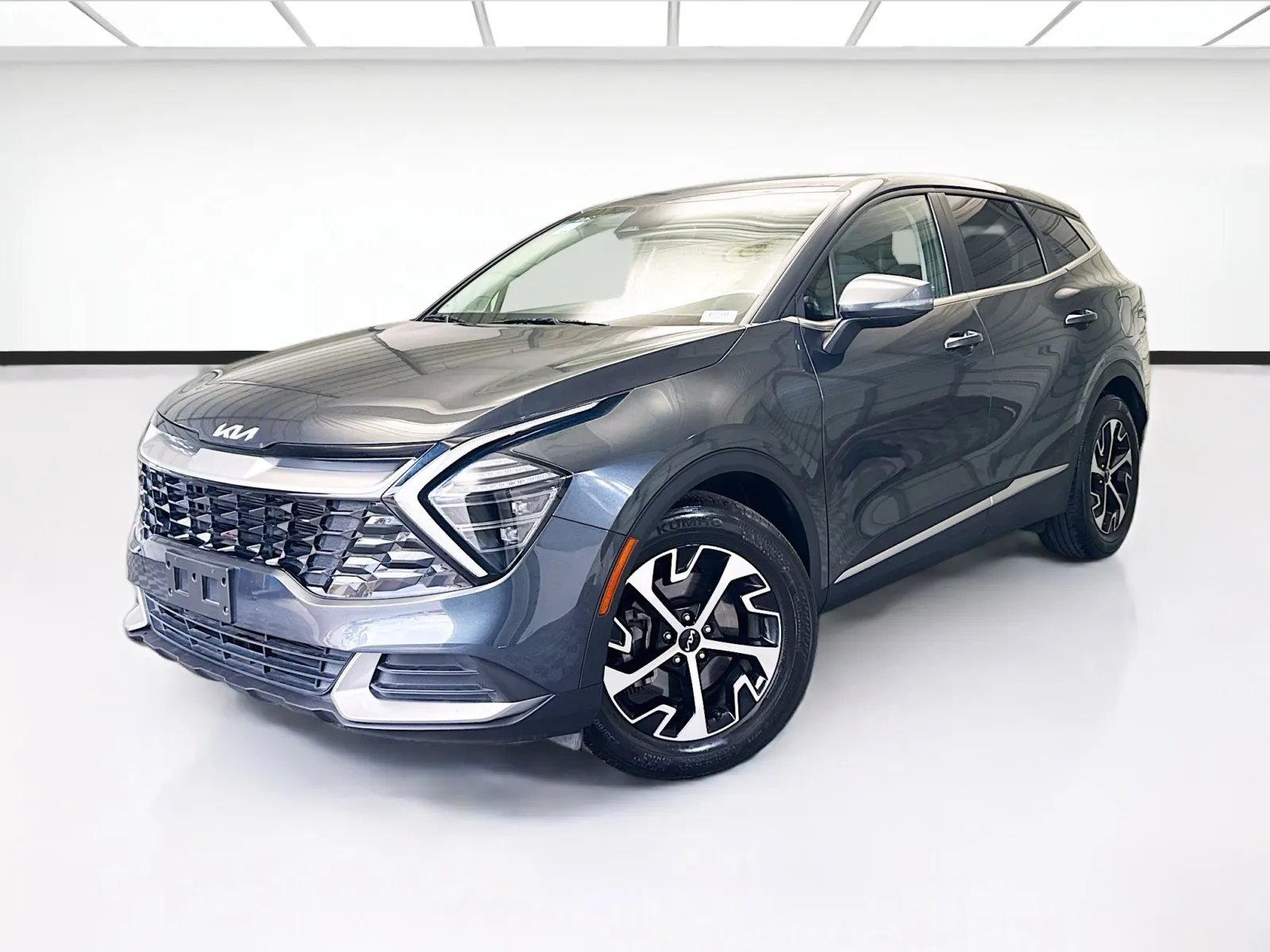 Gray 2024 Kia Sportage EX for sale in Bellflower, CA