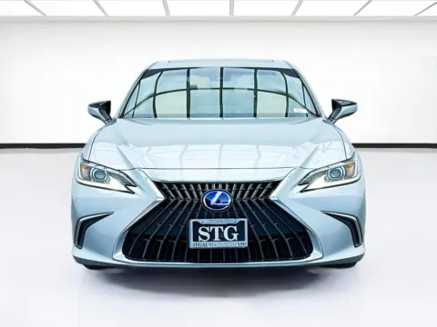 Photos of 2022 Lexus ES 300h for sale in Bellflower, CA at STG Bellflower