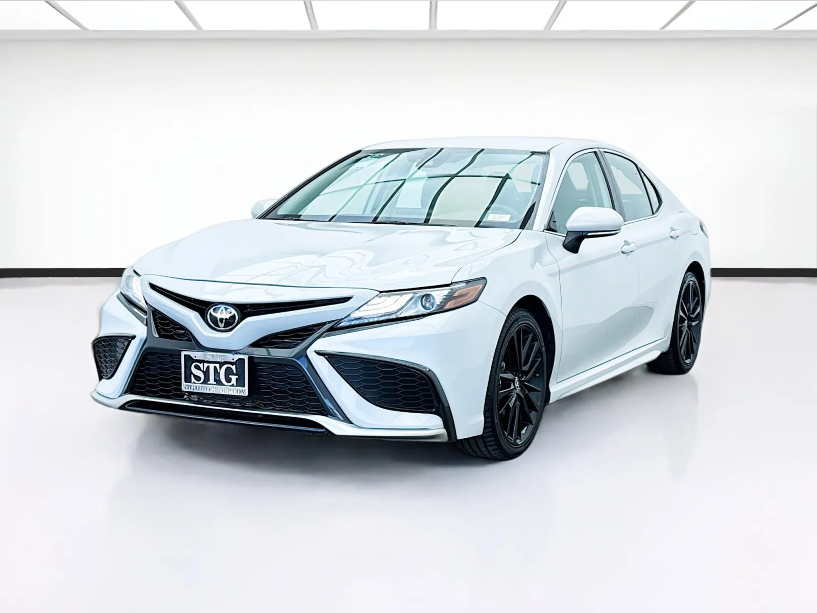 Silver 2023 Toyota Camry XSE for sale in Bellflower, CA