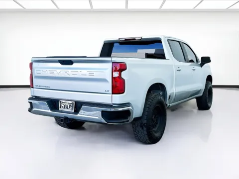 More photos of 2021 Chevrolet Silverado 1500 LT at STG Bellflower, CA