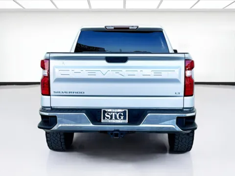 More photos of 2021 Chevrolet Silverado 1500 LT at STG Bellflower, CA
