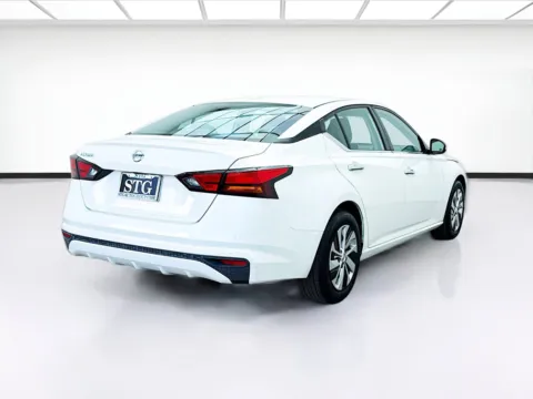 More photos of 2020 Nissan Altima 2.5 S at STG Bellflower, CA