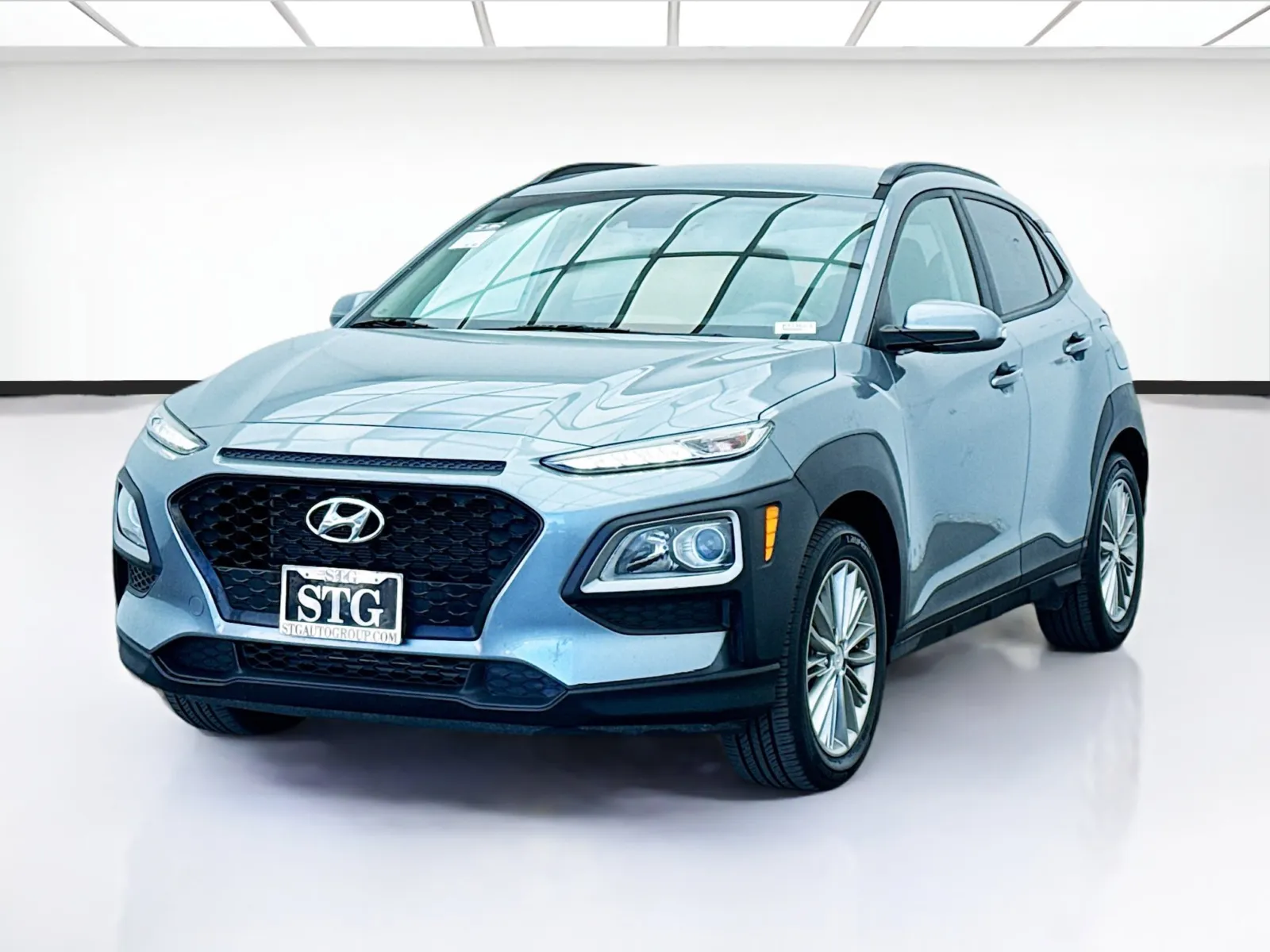 Silver 2020 Hyundai Kona SEL for sale in Bellflower, CA