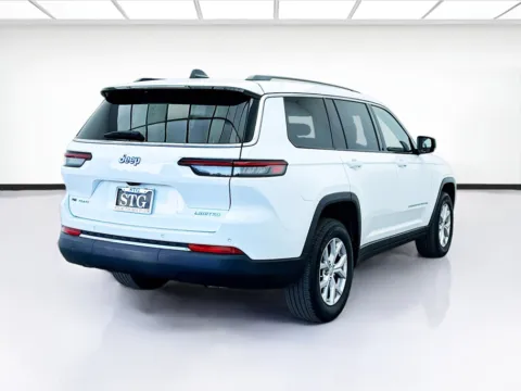 More photos of 2022 Jeep Grand Cherokee L Limited at STG Bellflower, CA