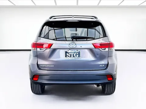 More photos of 2019 Toyota Highlander XLE at STG Bellflower, CA