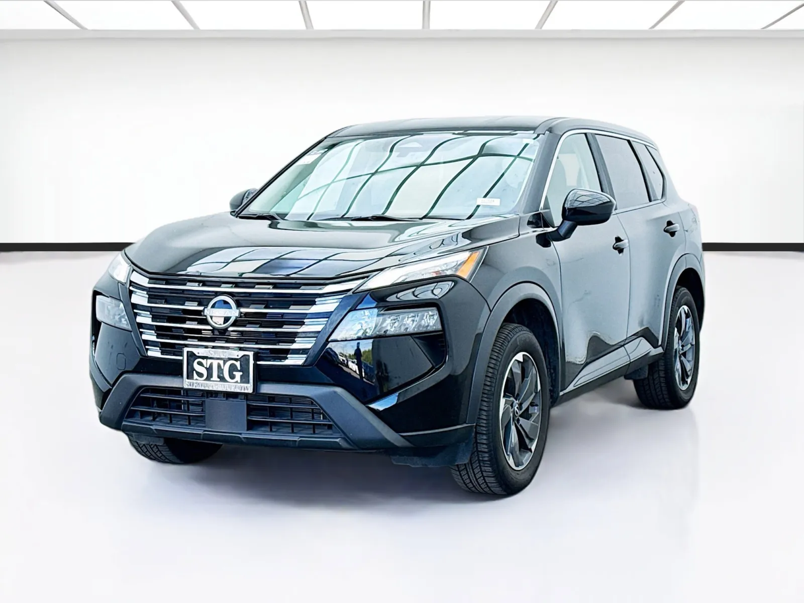 Black 2024 Nissan Rogue SV for sale in Bellflower, CA