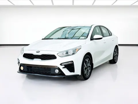 White 2019 Kia Forte LXS for sale in Bellflower, CA