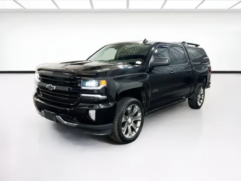 Black 2018 Chevrolet Silverado 1500 High Country for sale in Bellflower, CA