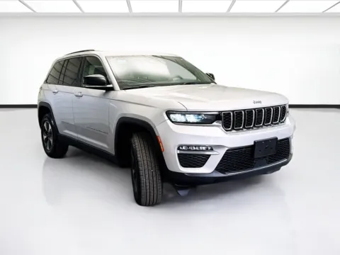 Another view of 2024 Jeep Grand Cherokee 4xe for sale in Bellflower, CA at STG Bellflower