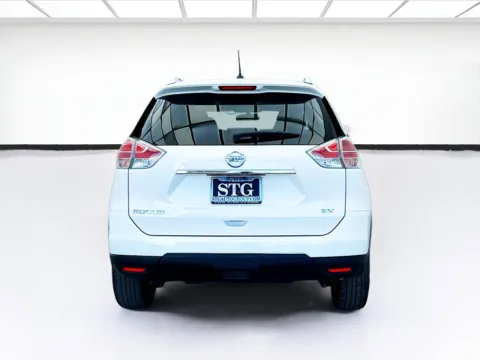 More photos of 2016 Nissan Rogue SV at STG Bellflower, CA