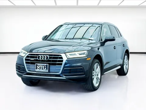 Gray 2018 Audi Q5 2.0T quattro for sale in Bellflower, CA