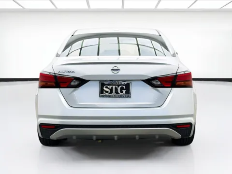 More photos of 2019 Nissan Altima 2.5 S at STG Bellflower, CA