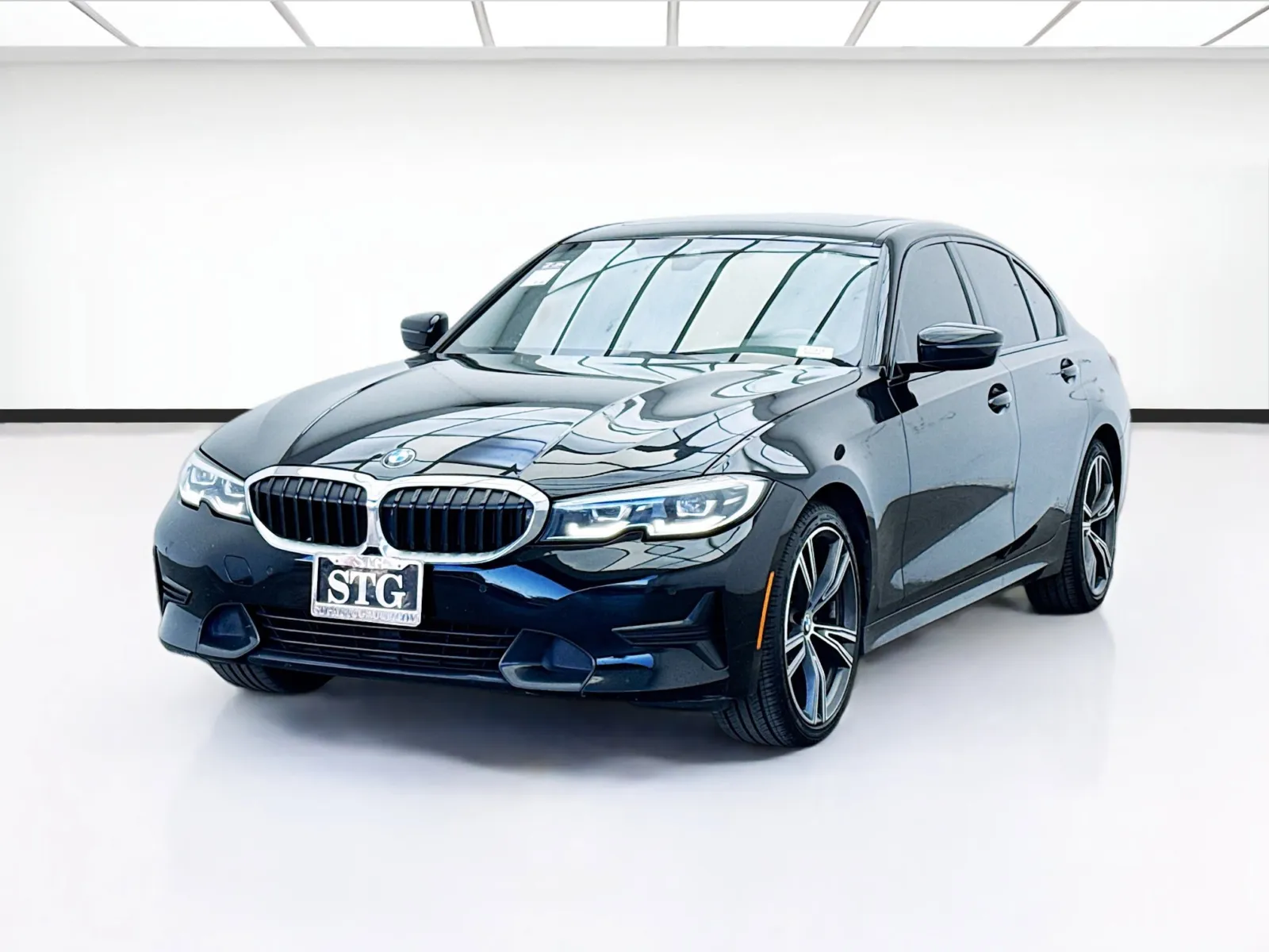 Black 2022 BMW 3 Series 330i for sale in Bellflower, CA
