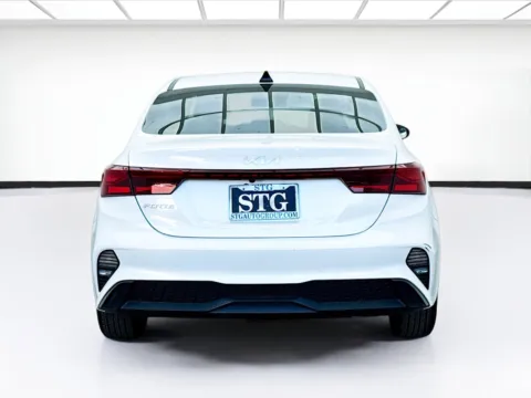 More photos of 2022 Kia Forte LXS at STG Bellflower, CA