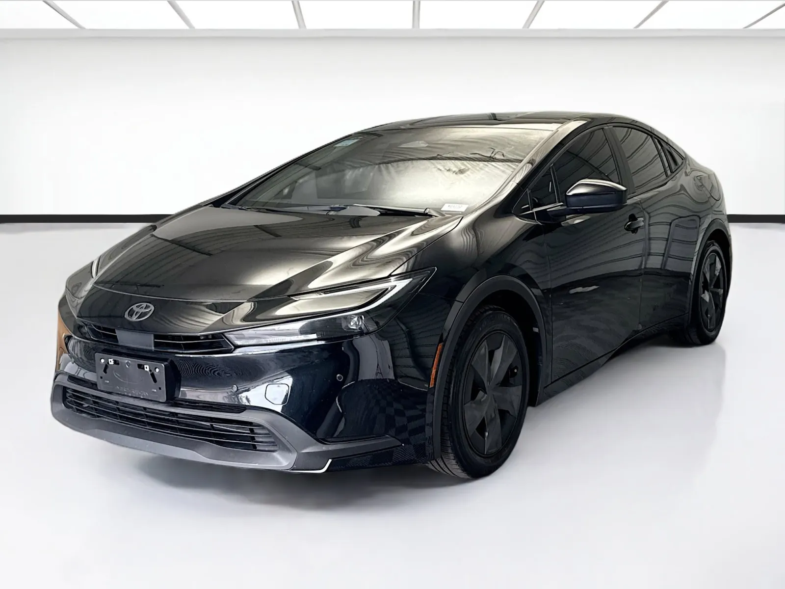 Black 2024 Toyota Prius Limited for sale in Bellflower, CA