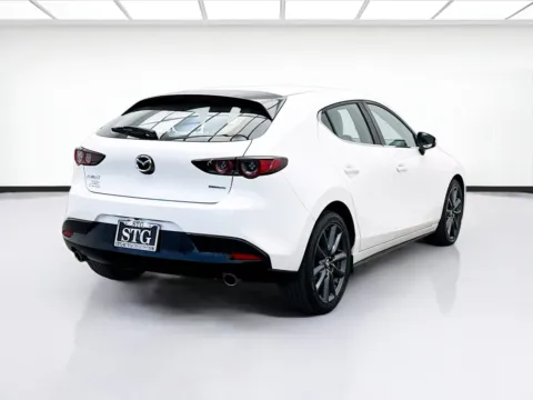 More photos of 2021 Mazda Mazda3 Hatchback Preferred at STG Bellflower, CA