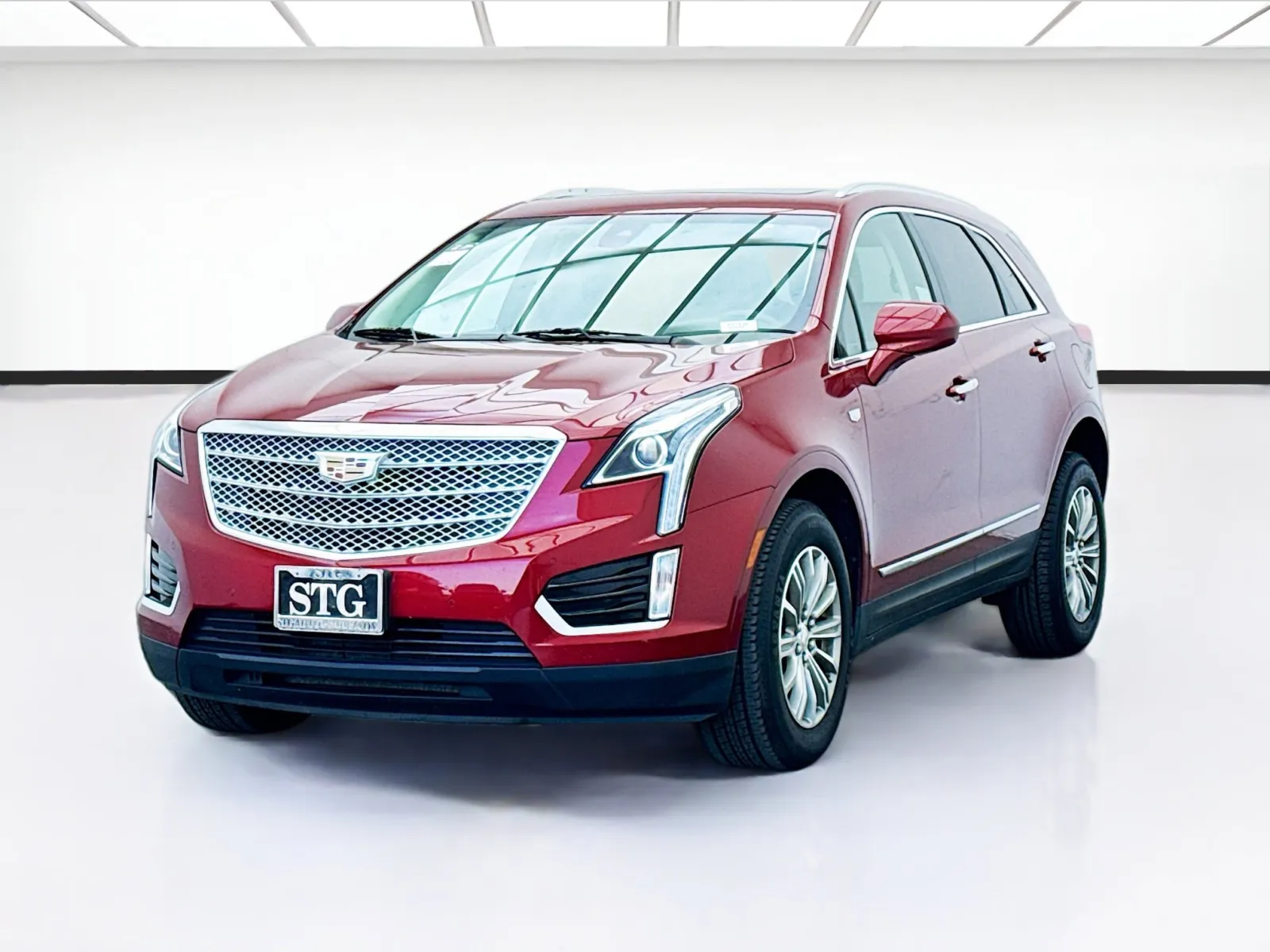 Red 2019 Cadillac XT5 Luxury for sale in Bellflower, CA