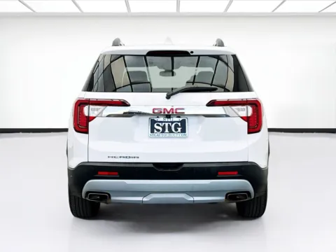 More photos of 2023 GMC Acadia SLT at STG Bellflower, CA