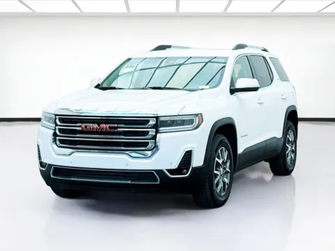 White 2023 GMC Acadia SLT for sale in Bellflower, CA