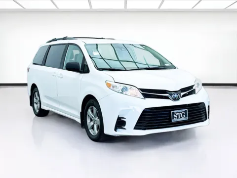 Another view of 2019 Toyota Sienna LE 8 Passenger for sale in Bellflower, CA at STG Bellflower