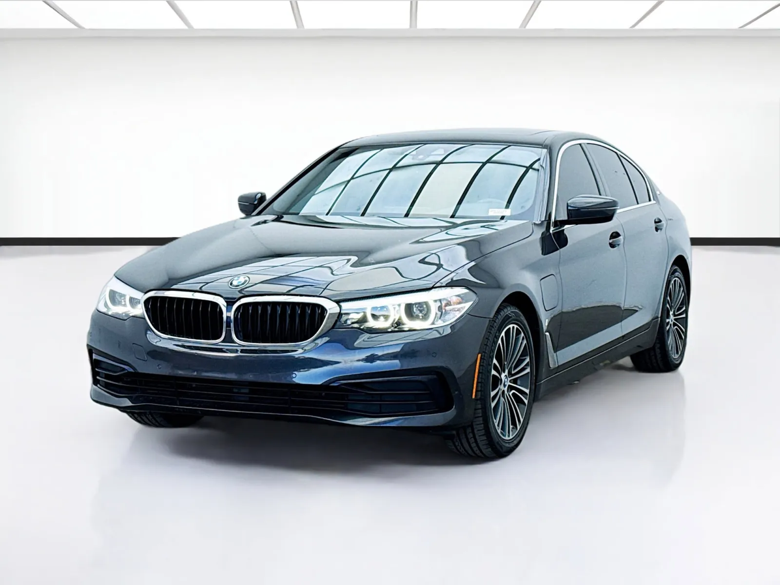 2019 BMW 5 Series 530e