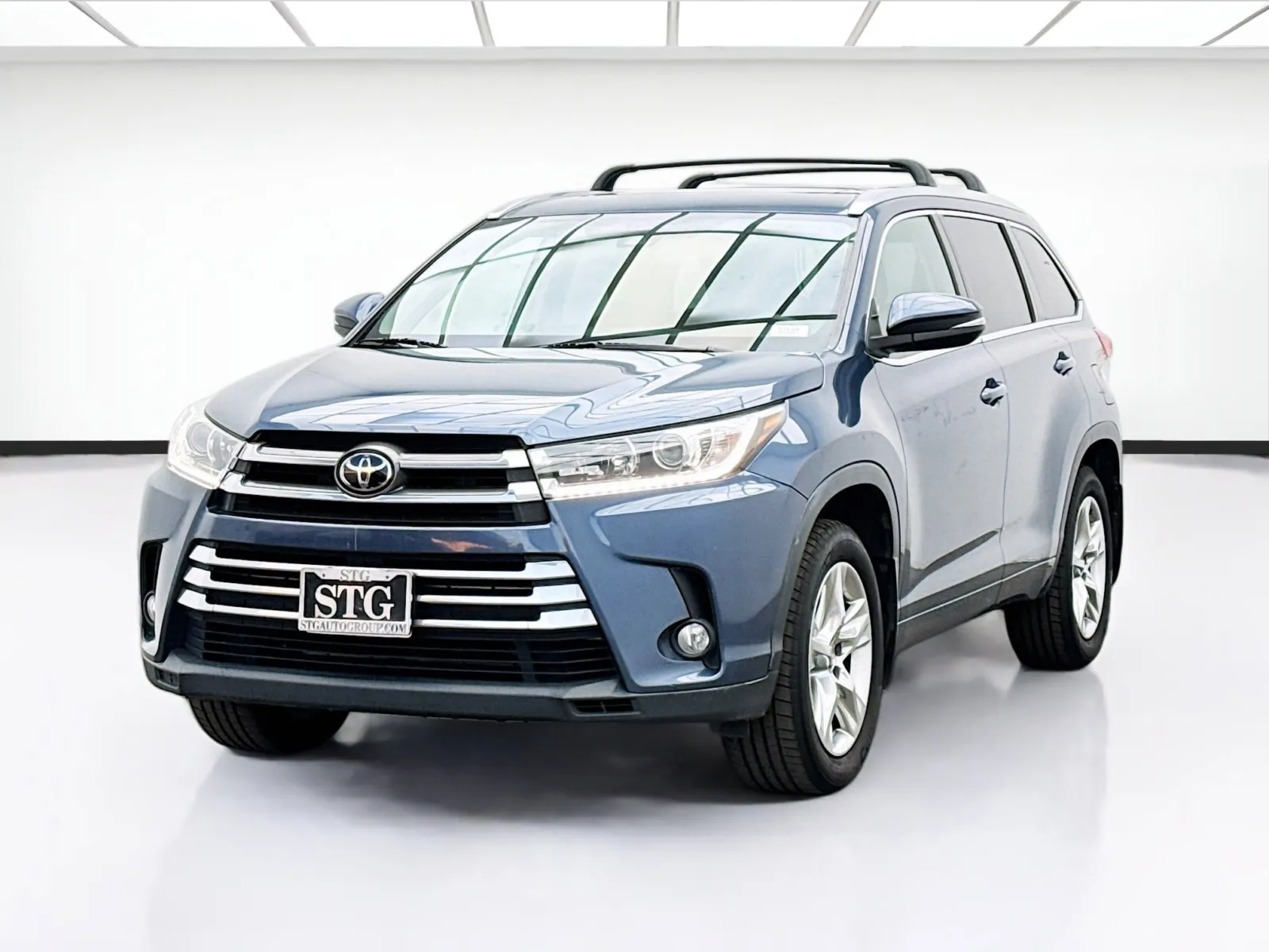 Unknown 2018 Toyota Highlander for sale in Bellflower, CA