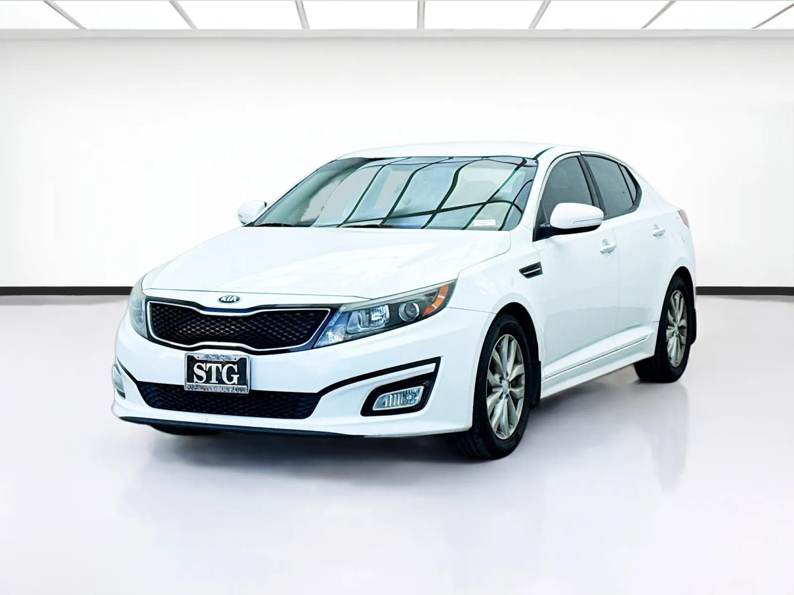 White 2015 Kia Optima EX for sale in Bellflower, CA