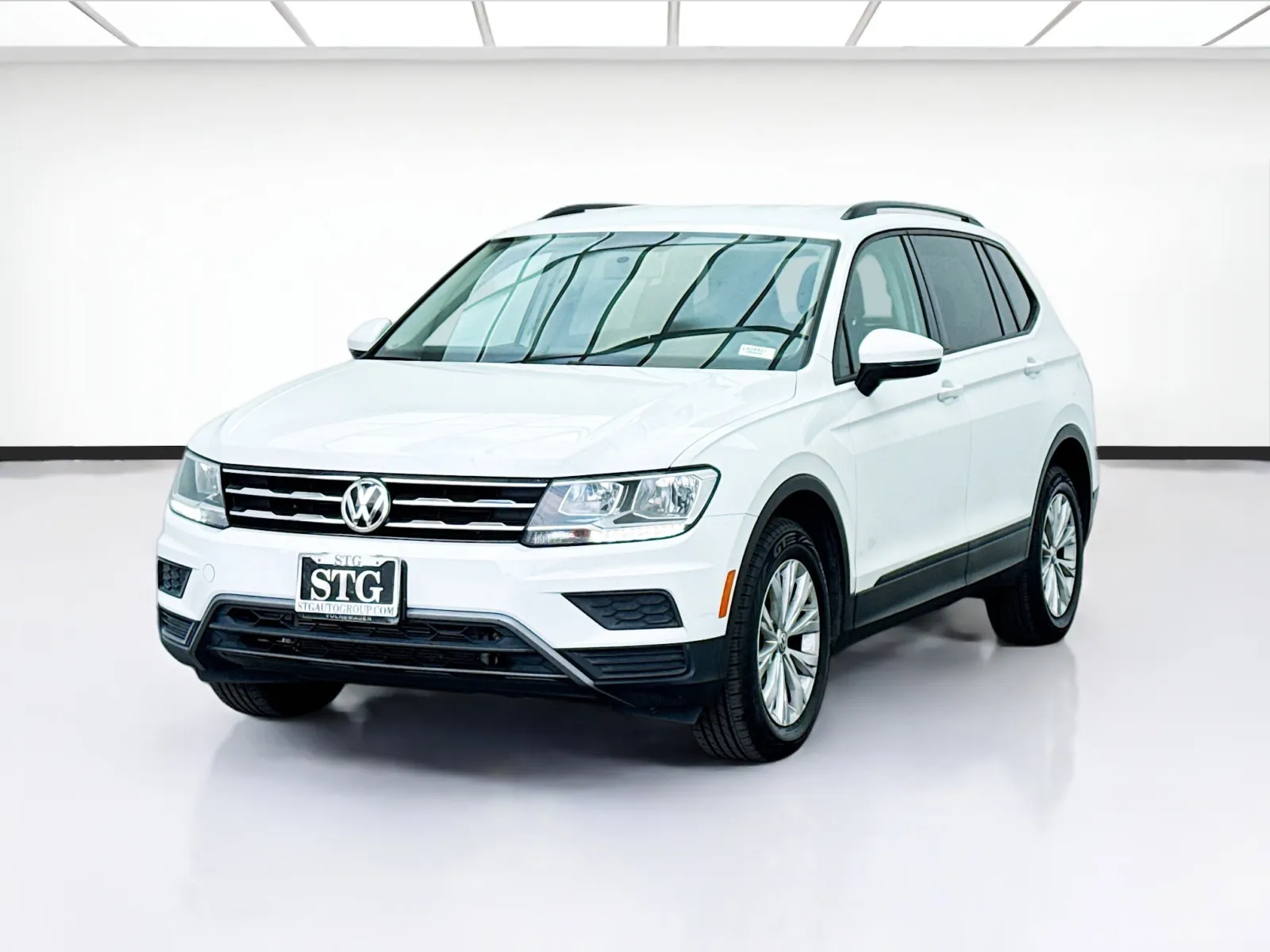 White 2019 Volkswagen Tiguan 2.0T S for sale in Bellflower, CA