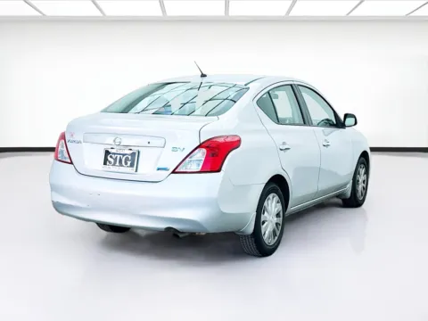 More photos of 2012 Nissan Versa 1.6 SV at STG Bellflower, CA