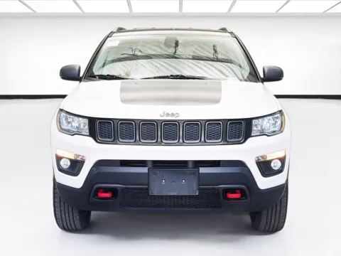 Photos of 2020 Jeep Compass Trailhawk for sale in Montclair, CA at KarGenie