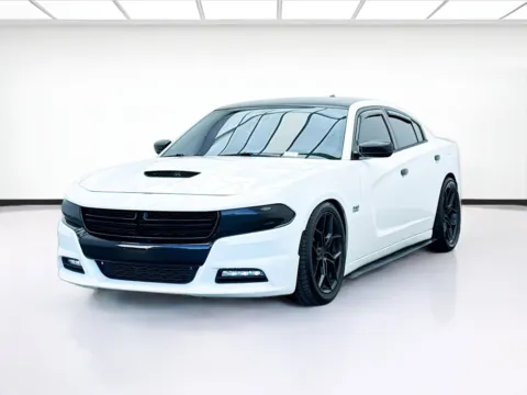 White 2018 Dodge Charger R/T for sale in Montclair, CA