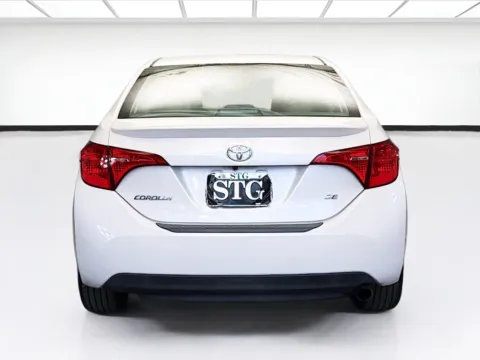 More photos of 2017 Toyota Corolla LE at KarGenie, CA