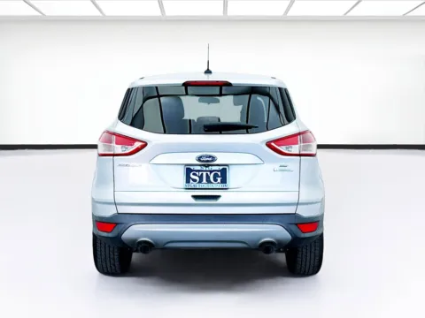 More photos of 2014 Ford Escape SE at KarGenie, CA