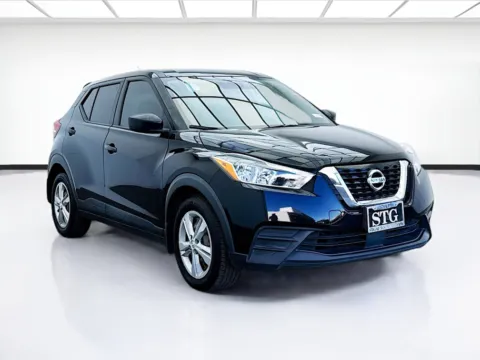 Another view of 2020 Nissan Kicks S for sale in Montclair, CA at KarGenie