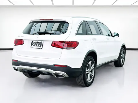 More photos of 2020 Mercedes-Benz GLC 300 at KarGenie, CA