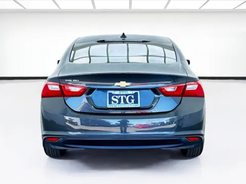 More photos of 2017 Chevrolet Malibu LS 1LS at KarGenie, CA