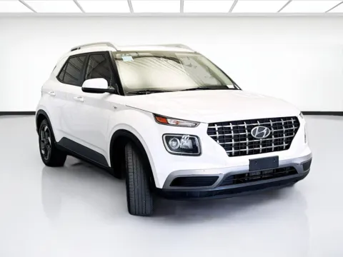 Another view of 2022 Hyundai Venue SEL for sale in Montclair, CA at KarGenie